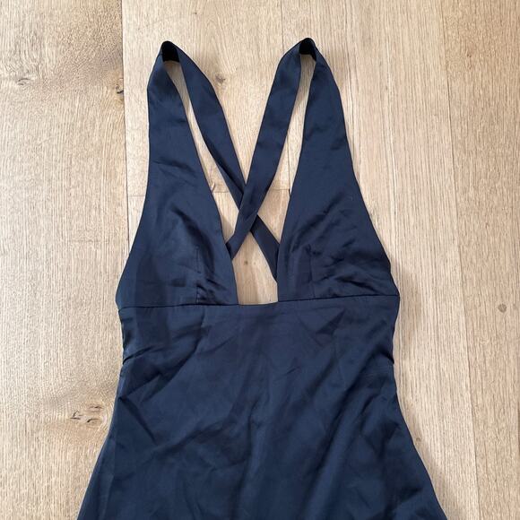 White Fox Mini Dress Sleeveless Cross Over Straps Size XXS Black - Picture 2 of 6